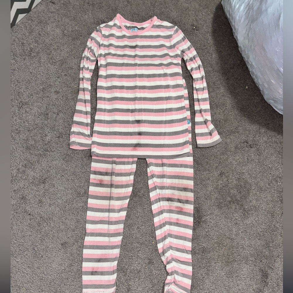 Kickee Panta pajamas used condition size 7